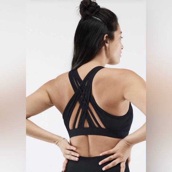 Fabletics Women’s Faye High Impact Stretch Wide Strap Black Sports Bra Size 1X - Picture 2 of 11